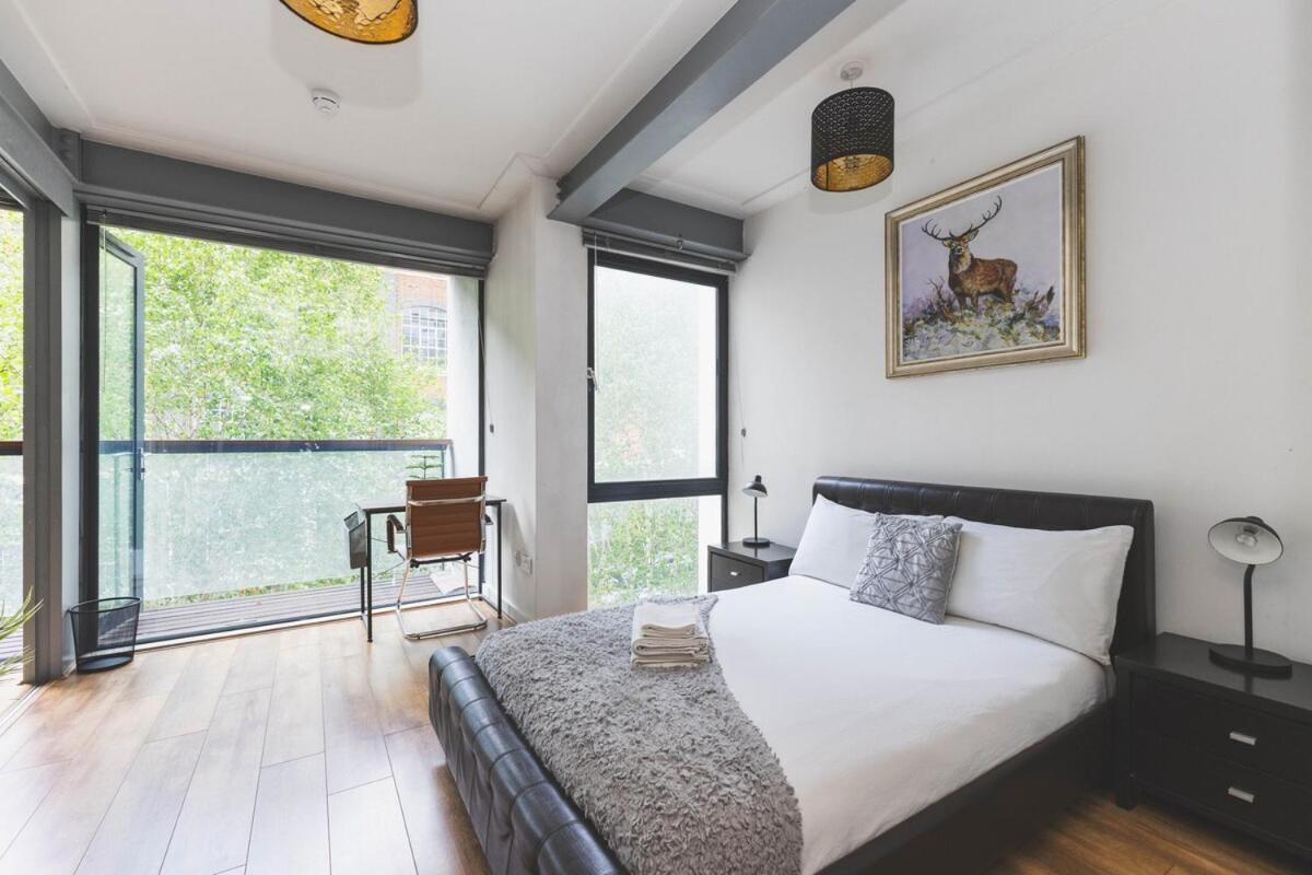 2Bed Stratford Apt With Easy Access To Central London, O2, Excel, Parking Nearby Eksteriør billede