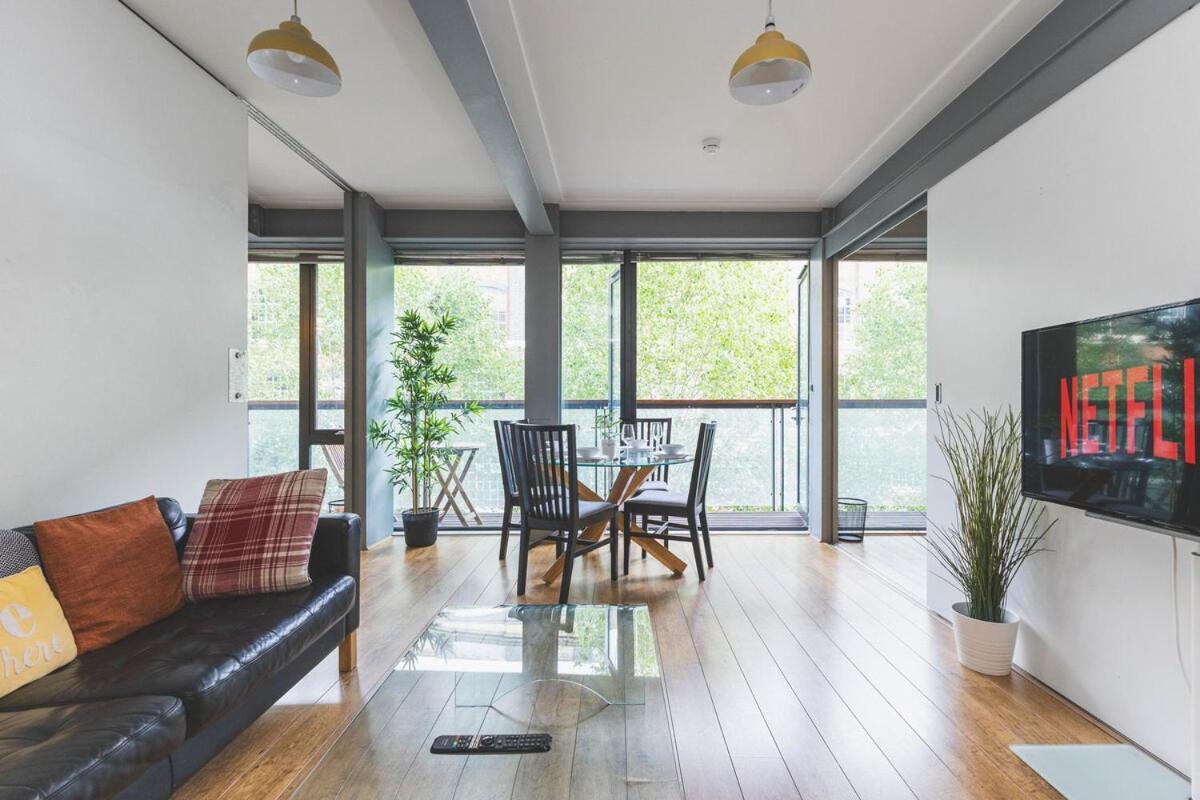 2Bed Stratford Apt With Easy Access To Central London, O2, Excel, Parking Nearby Eksteriør billede