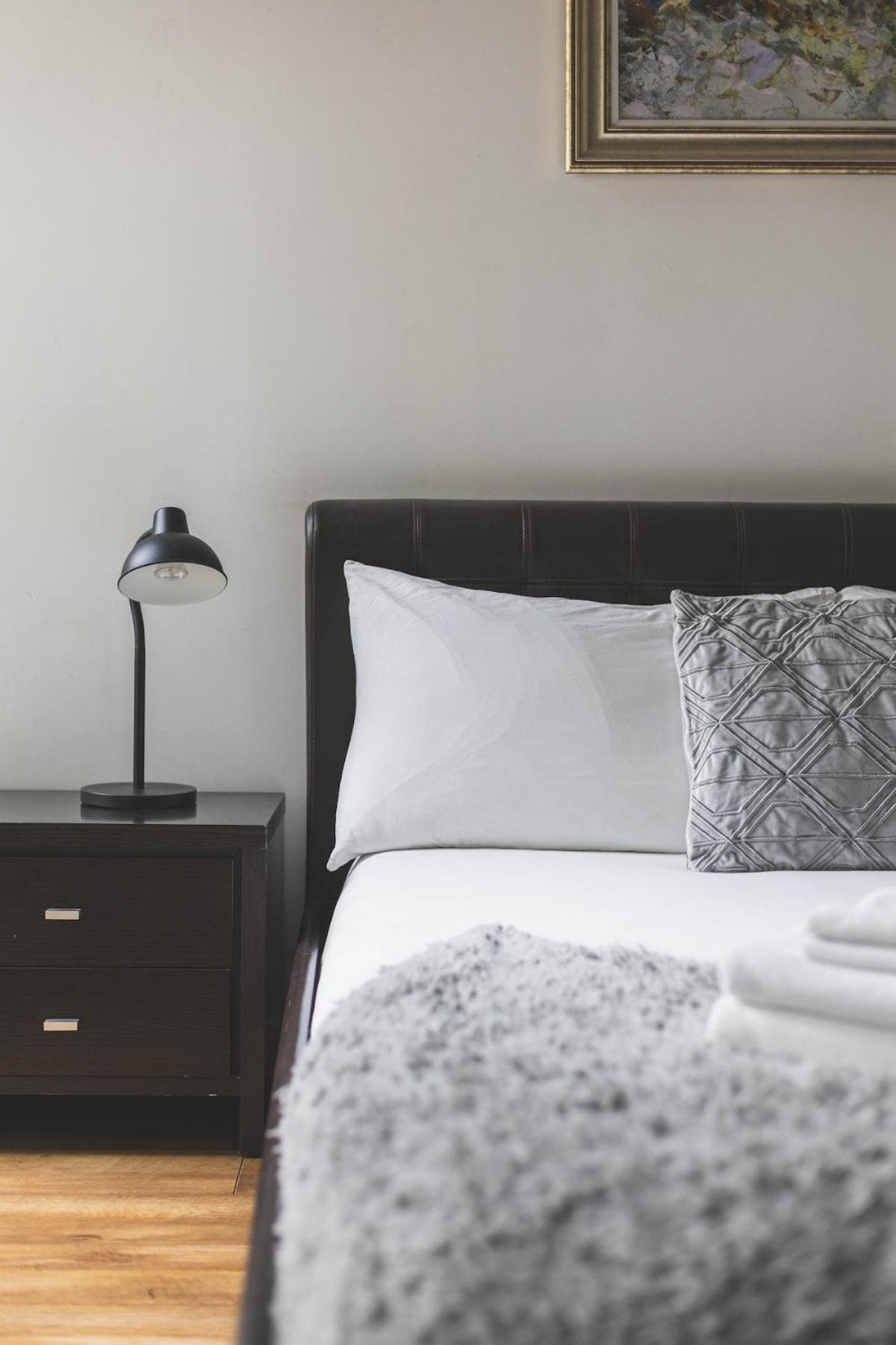 2Bed Stratford Apt With Easy Access To Central London, O2, Excel, Parking Nearby Eksteriør billede