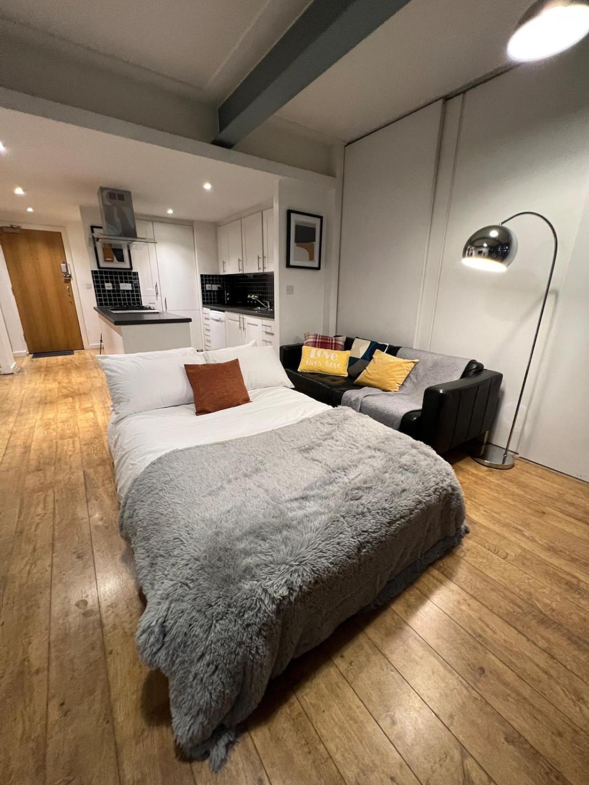 2Bed Stratford Apt With Easy Access To Central London, O2, Excel, Parking Nearby Eksteriør billede