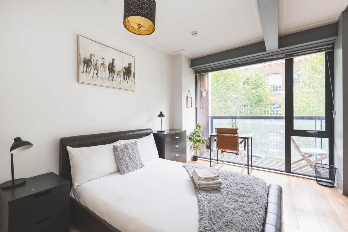 2Bed Stratford Apt With Easy Access To Central London, O2, Excel, Parking Nearby Eksteriør billede