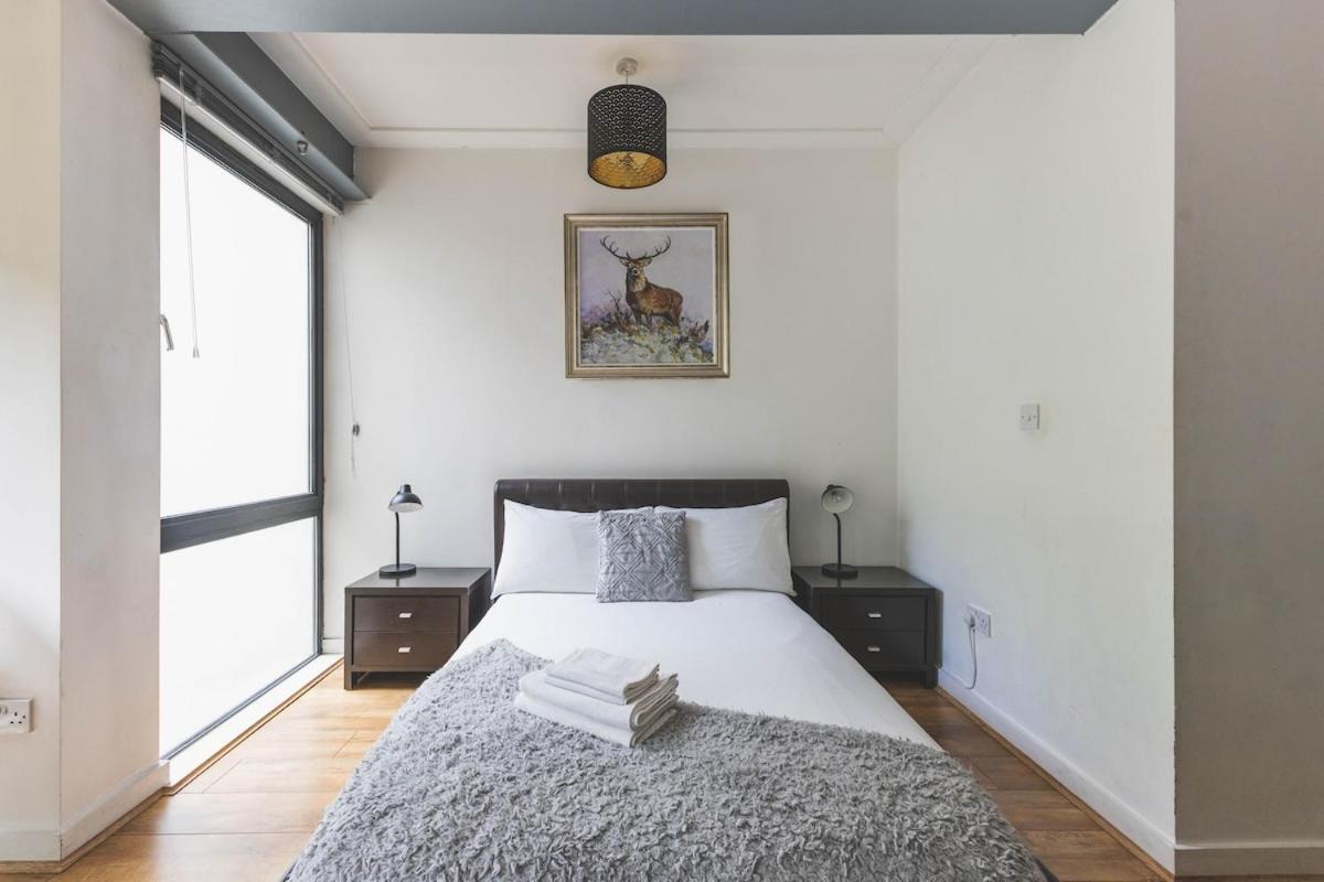 2Bed Stratford Apt With Easy Access To Central London, O2, Excel, Parking Nearby Eksteriør billede