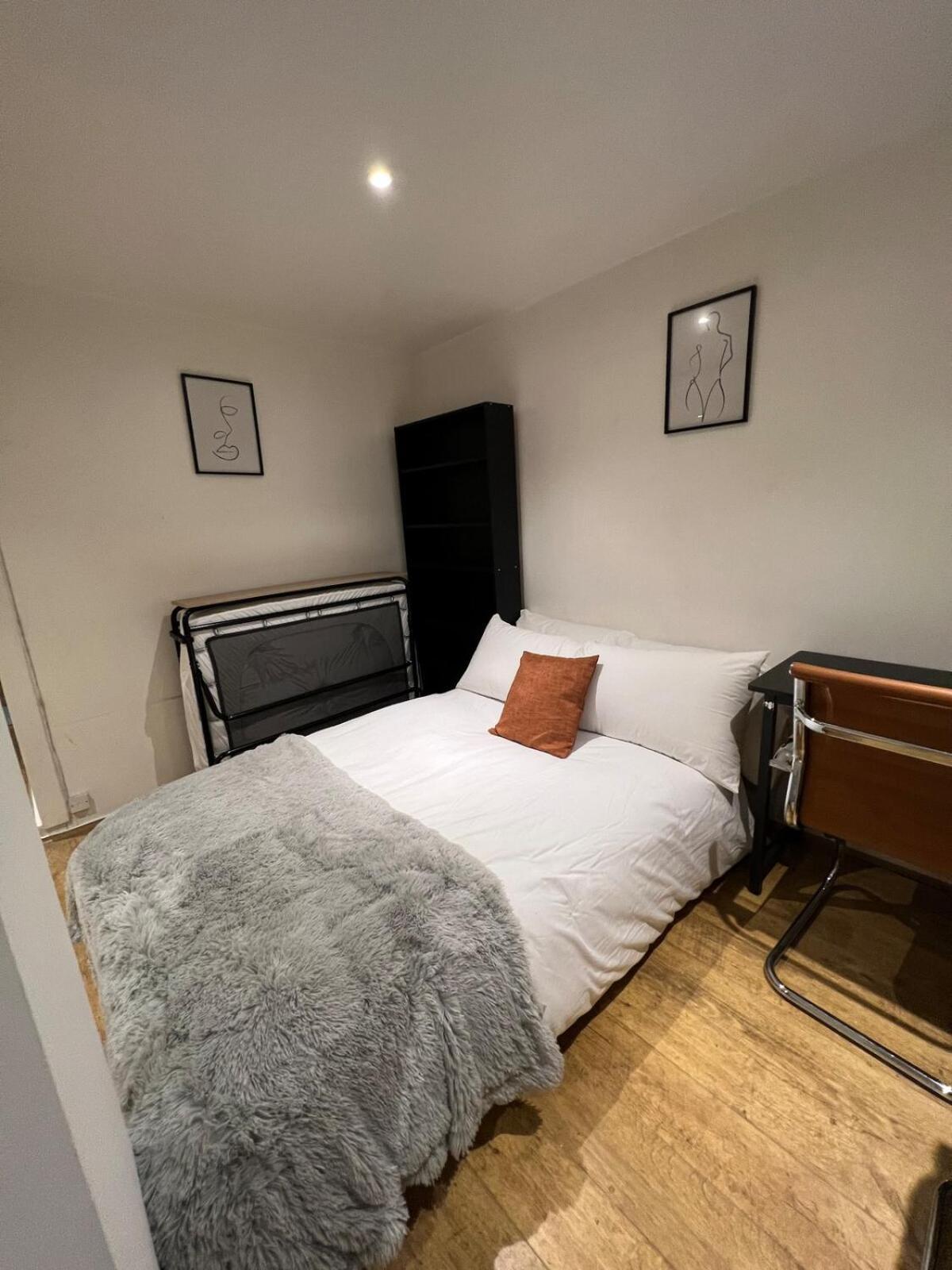 2Bed Stratford Apt With Easy Access To Central London, O2, Excel, Parking Nearby Eksteriør billede